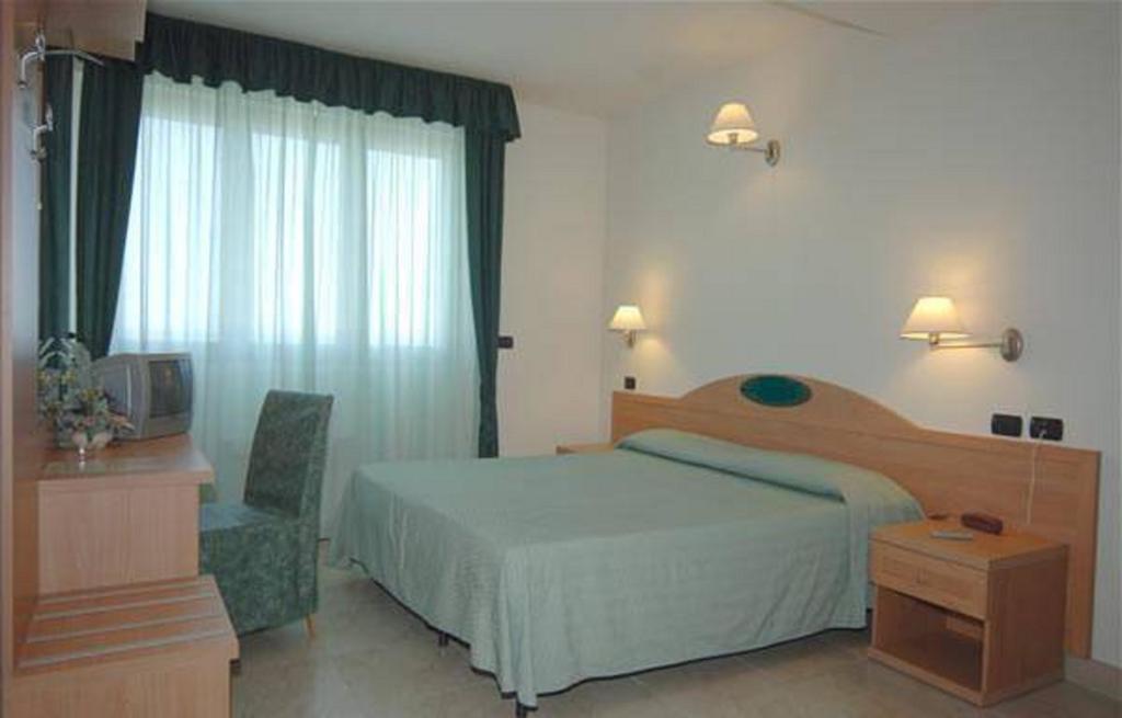 Hotel Ristorante Paradiso 3*